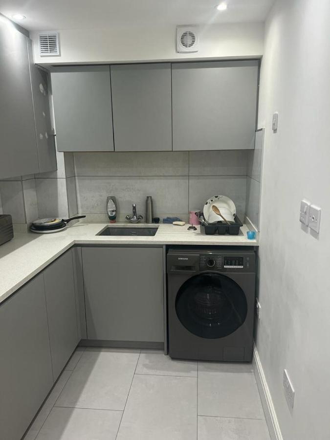 런던 Amazing Flat 2 In Battersea 아파트 외부 사진